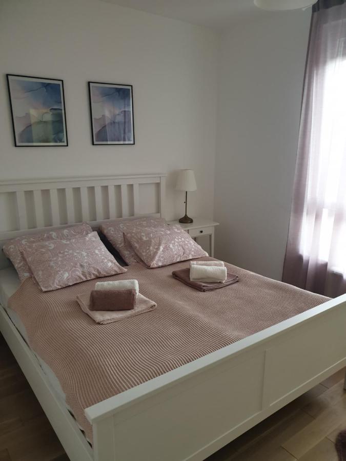 Apartman Viktoria Tuzla Exteriér fotografie