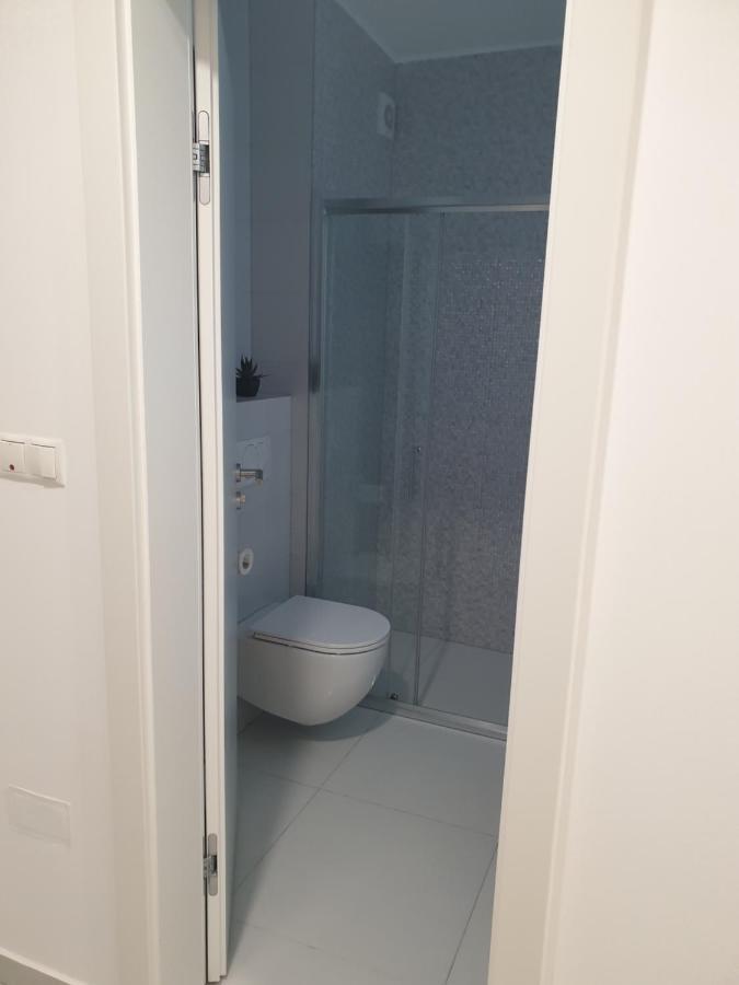 Apartman Viktoria Tuzla Exteriér fotografie