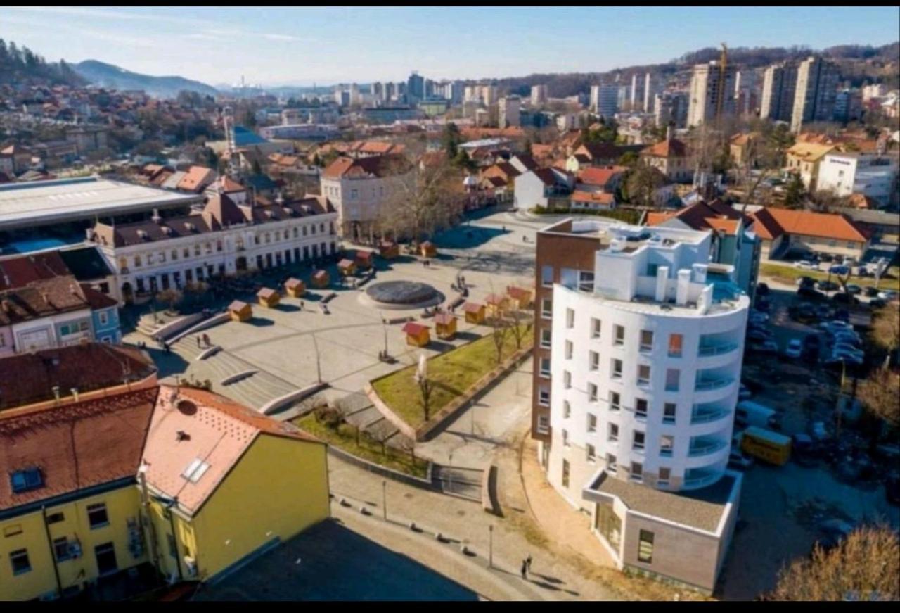 Apartman Viktoria Tuzla Exteriér fotografie